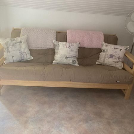 Chambres D' Hotes A Benaize Coulonges  Екстериор снимка